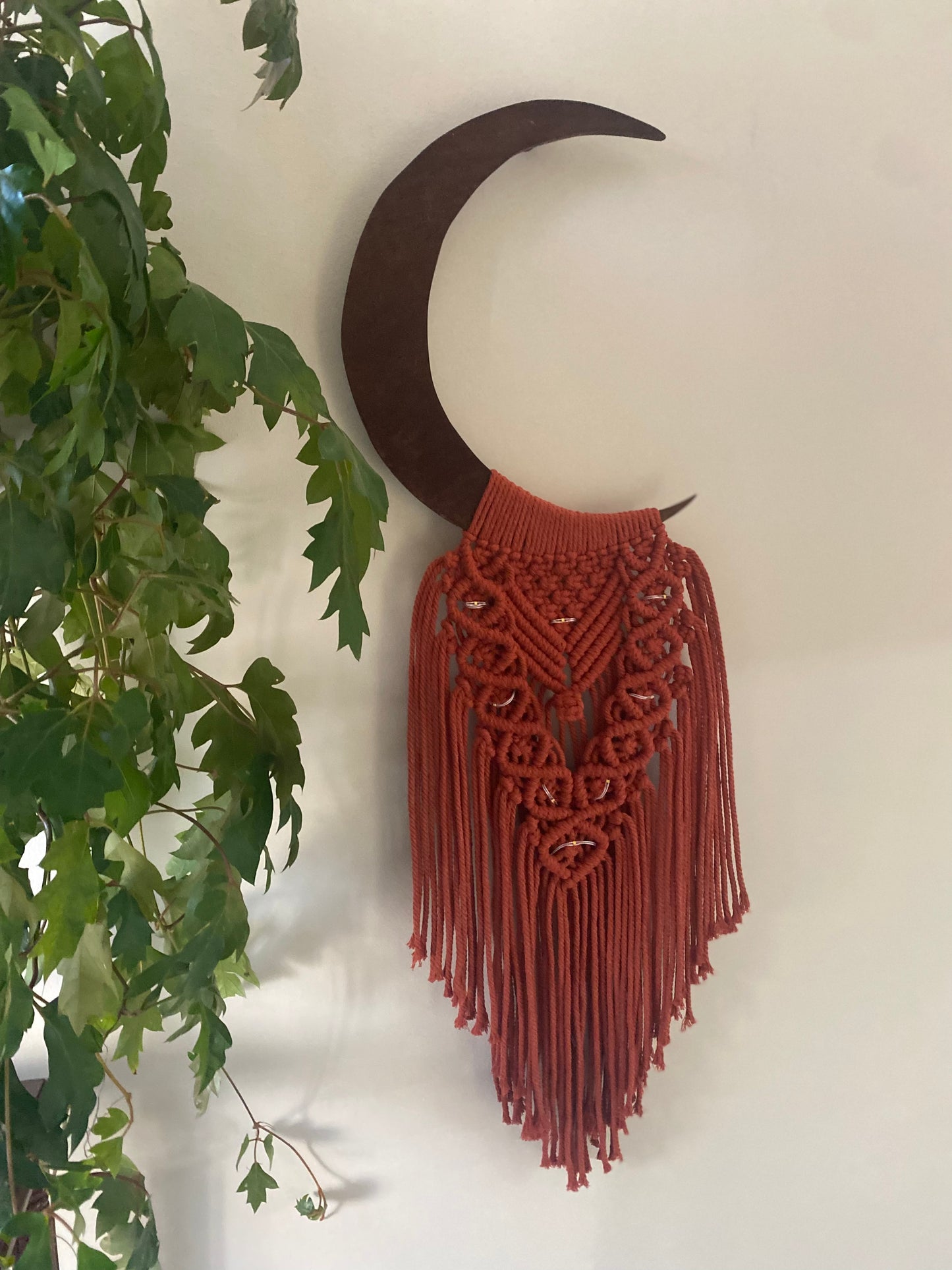 Rustic Hilal
