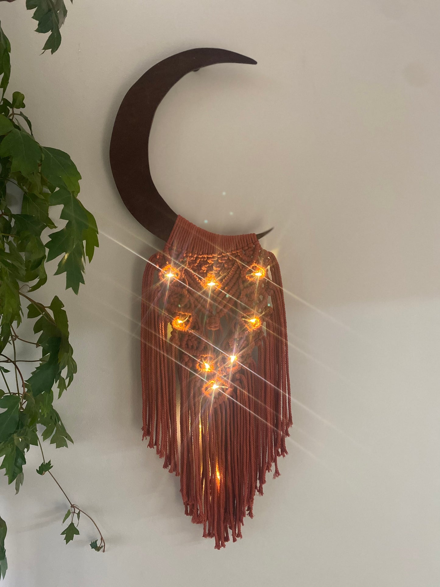 Rustic Hilal